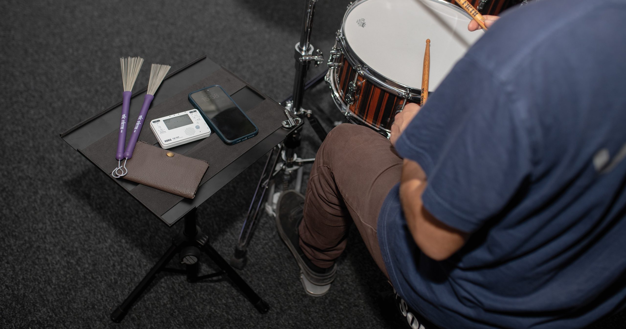 Multifunction Low Level Device Accessory Stand - Image 7